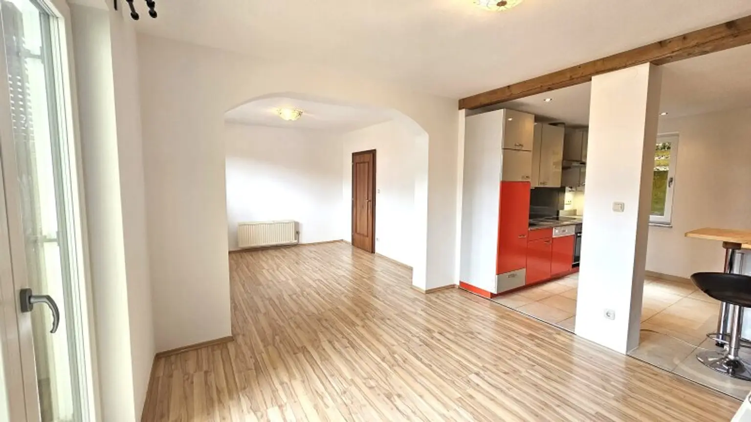 Wohn-/Esszimmer - Wohnung - Seeboden - miete