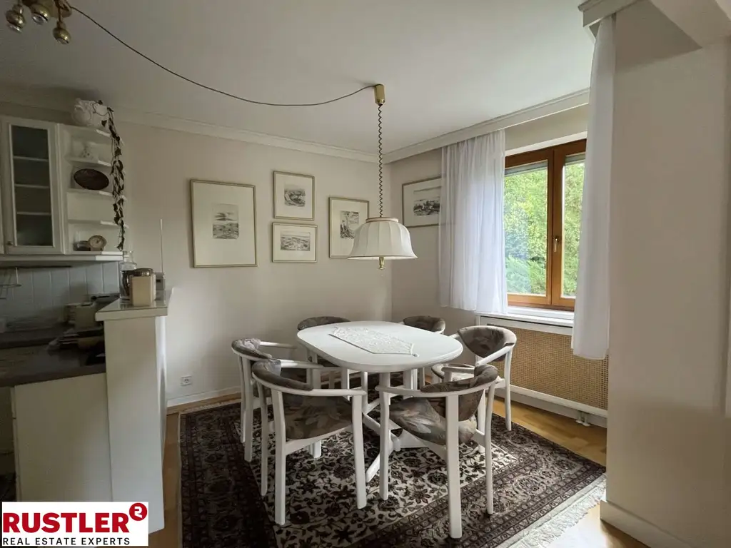 Großzügige 2 Zimmerwohnung mit Loggia