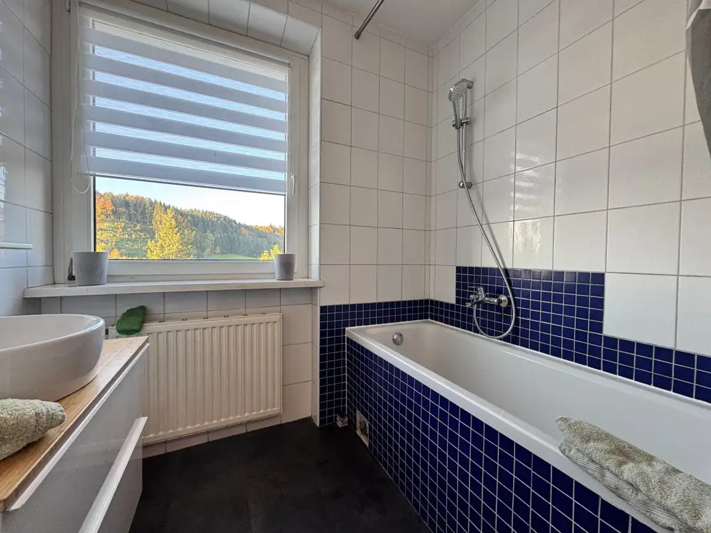 COMING SOON! Zentral, leistbar, renoviert Perfekte Wohnung für Anleger & Familien  im Herzen von Timelkam / Stelzhamerstraße