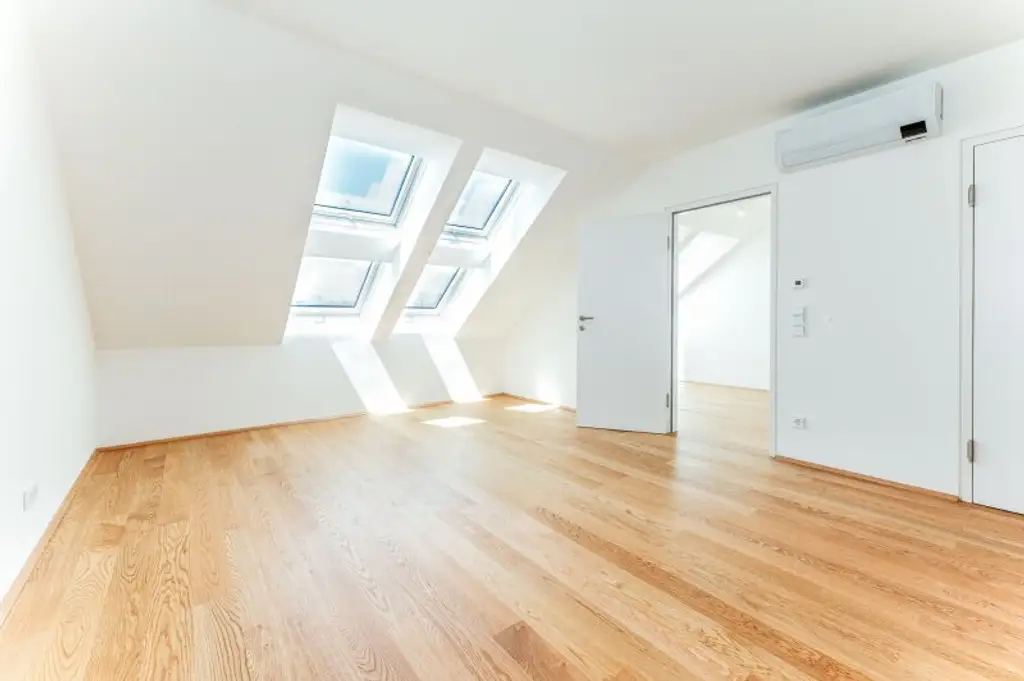 3-Zimmer-Maisonette mit Dachterrasse nahe Rochusmarkt zu vermieten!