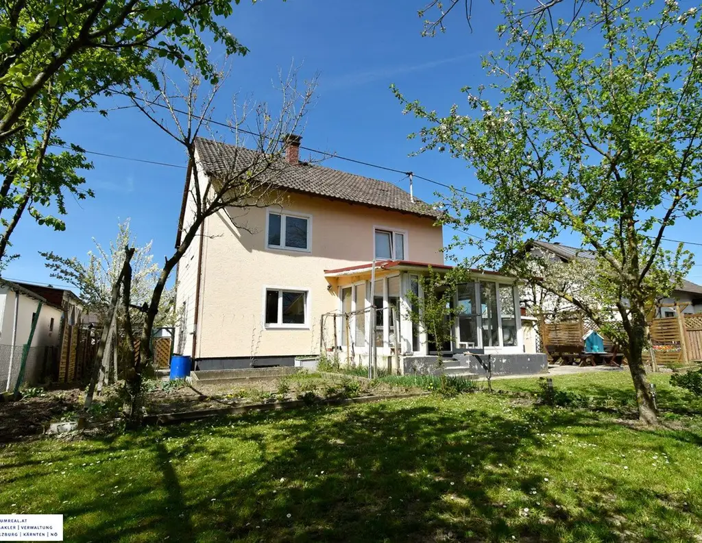 Haus mit wunderschönem Garten und Ausbaupotential in Ansfelden