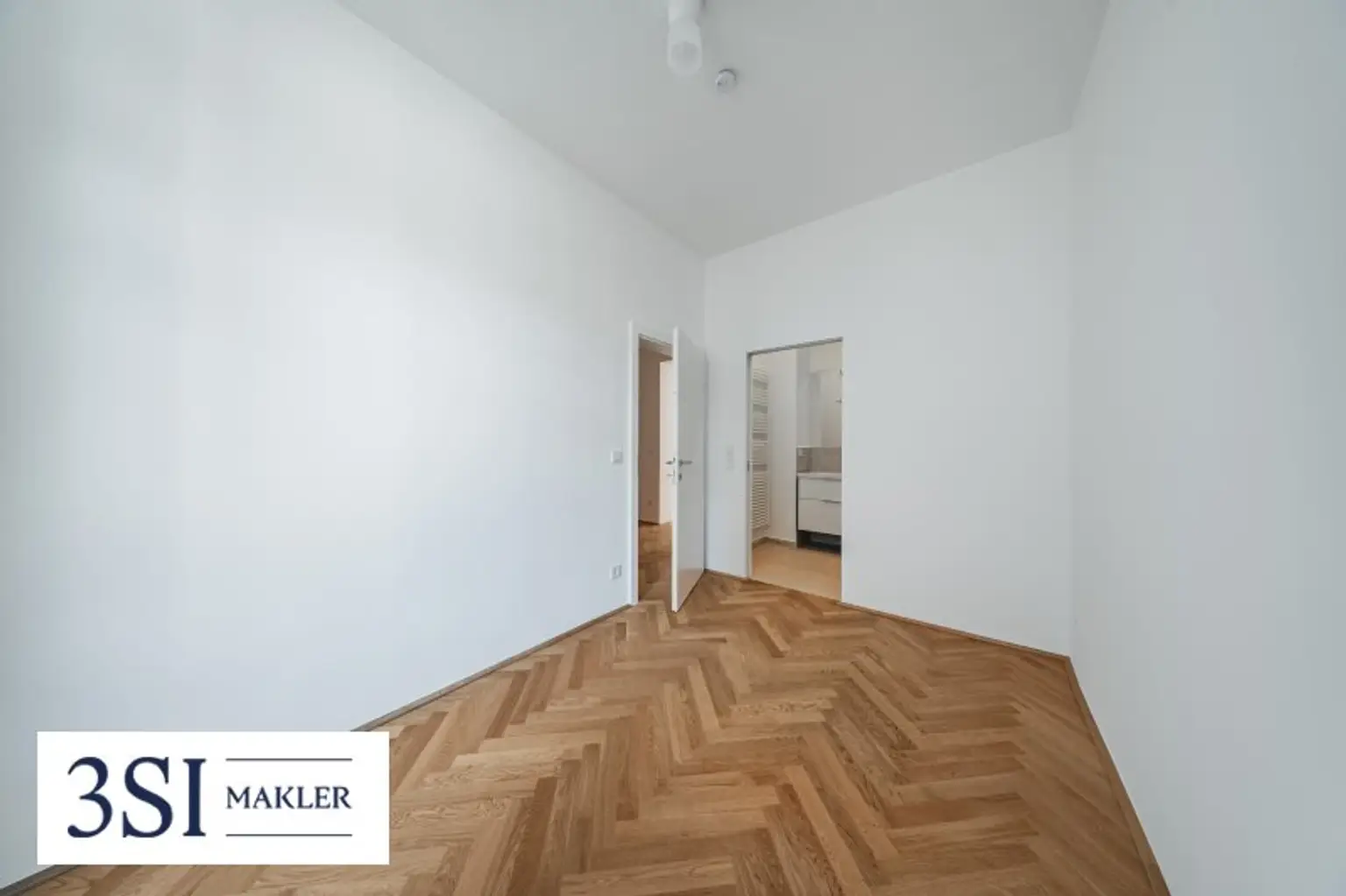 Klausgasse 46: Vollsanierte 2-Zimmer-Altbauwohnung in ruhiger Seitengasse des 16. Bezirks