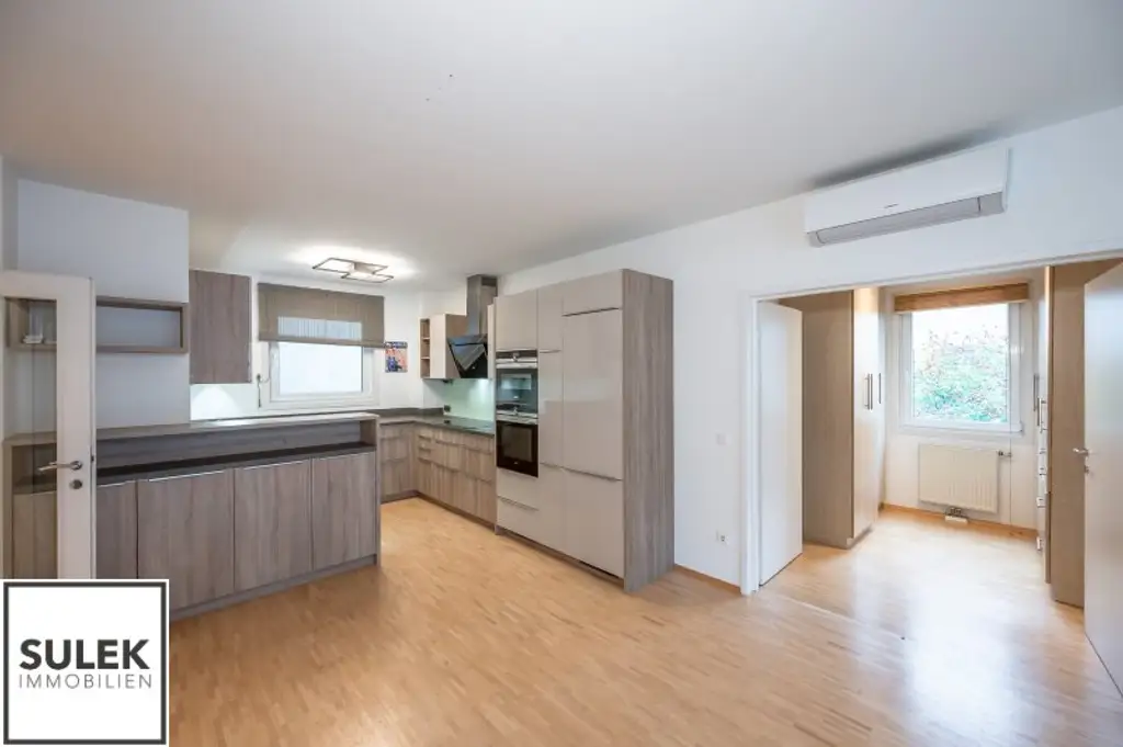 Gut geschnittene 4-Zimmer-Neubauwohnung mit großer Loggia - teilmöbliert - sofort beziehbar!