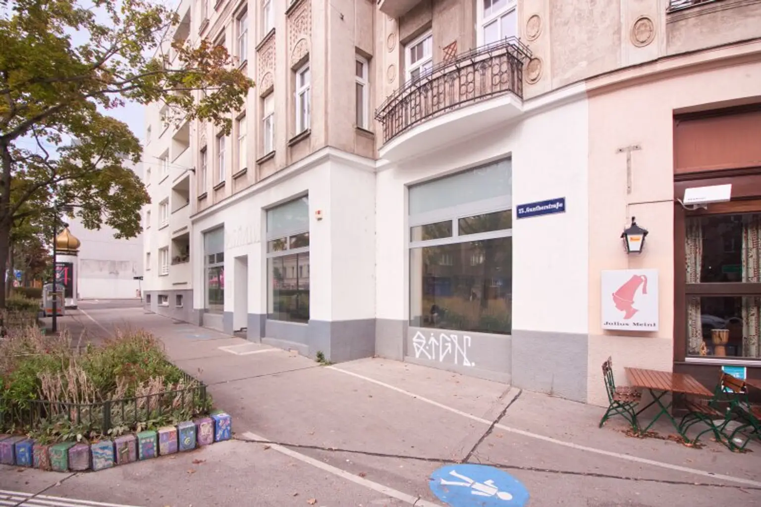Attraktives, helles Geschäftslokal zur vielseitigen Nutzung mit guter Sichtbarkeit | flexibler Grundriss | leerstehend