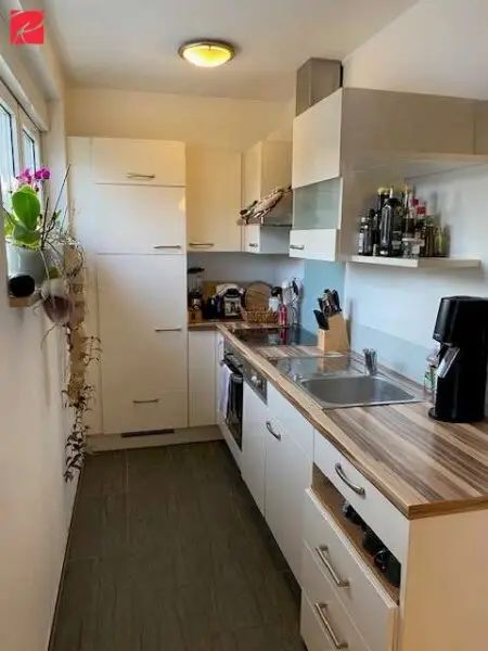 Der perfekte Start zu zweit: Moderne Wohnung mit Loggia & Top-Lage