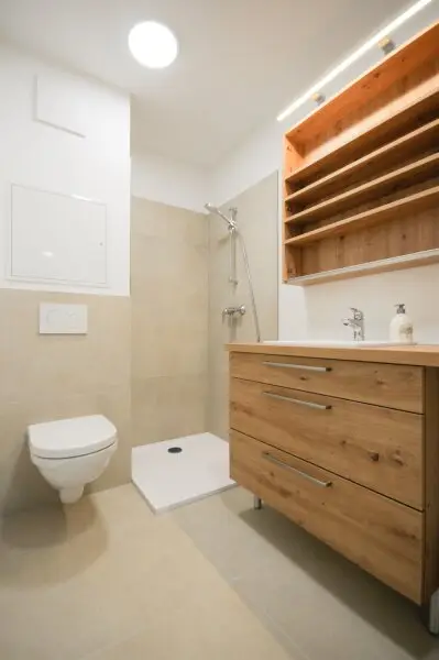 ERSTBEZUG - ENTZÜCKENDE 2-ZIMMER-WOHNUNG MIT SÜD-WEST BALKON