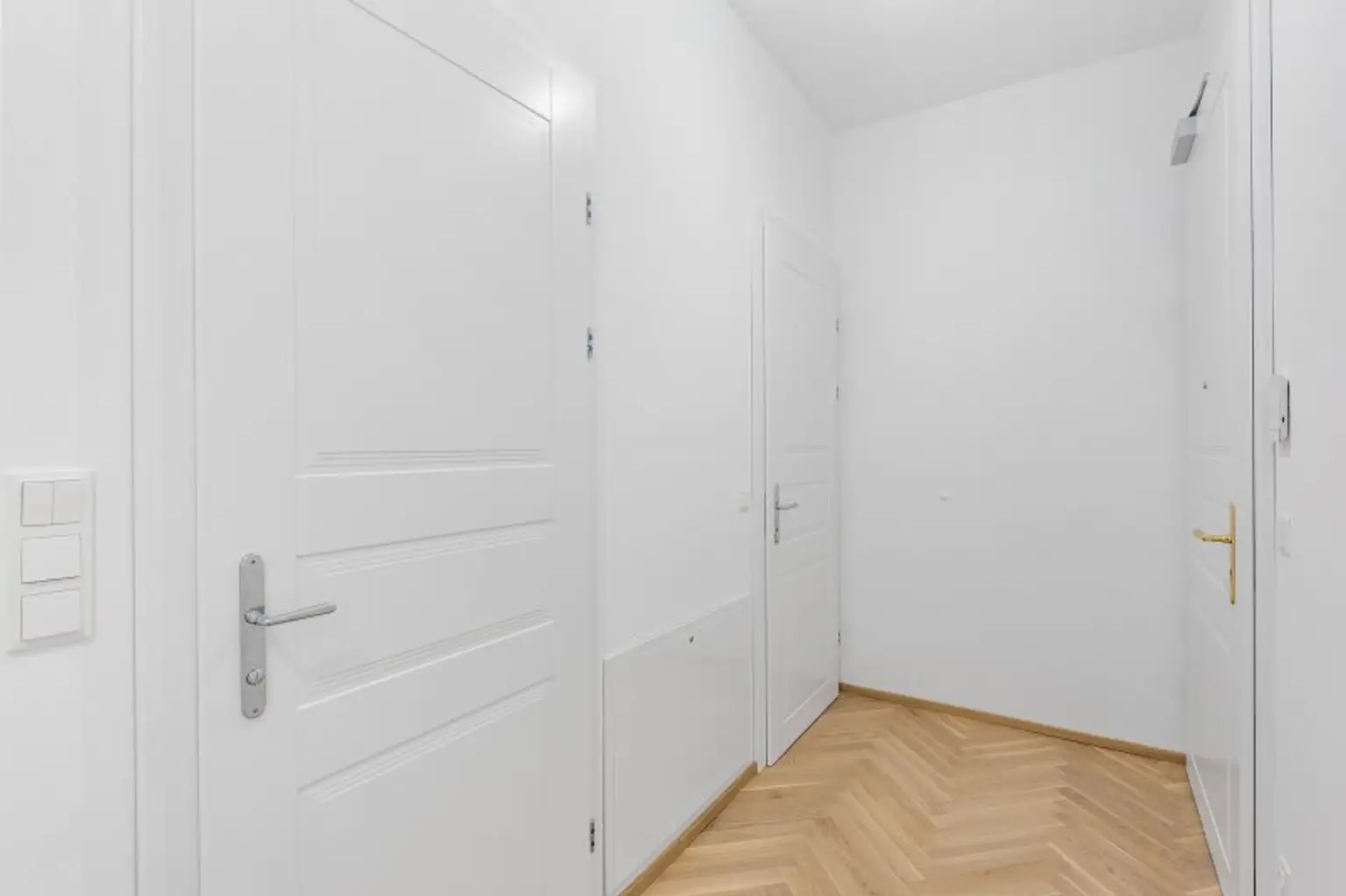 Anleger - Altbaueigentumswohnung in generalsaniertem Altbau "gewidmet für dauerhafte Kurzzeitvermietung (z.B. AirBnB)"
