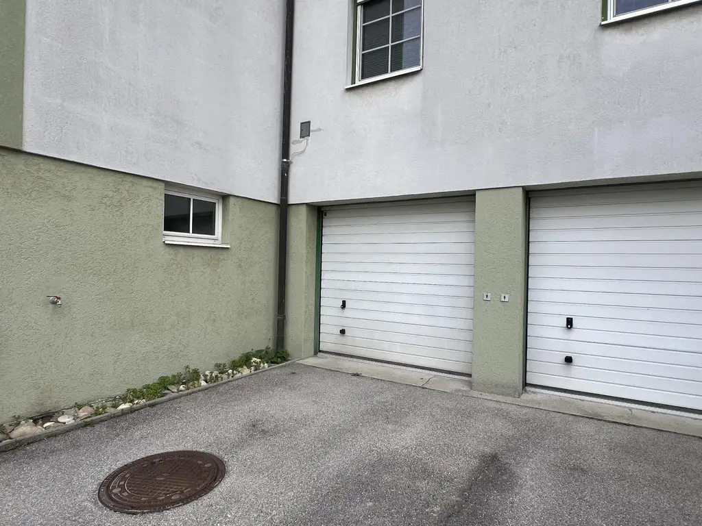 "Große Eigentumswohnung mit 2 Balkonen"