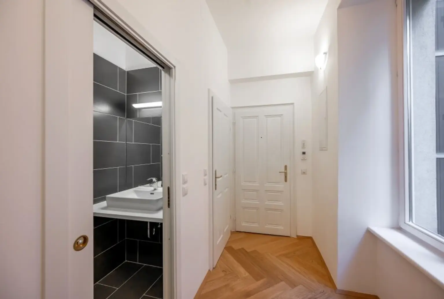 ++NEU++ Fantastische 2-Zimmer Altbauwohnung in bester Lage des 2. Bezirks mit Balkon