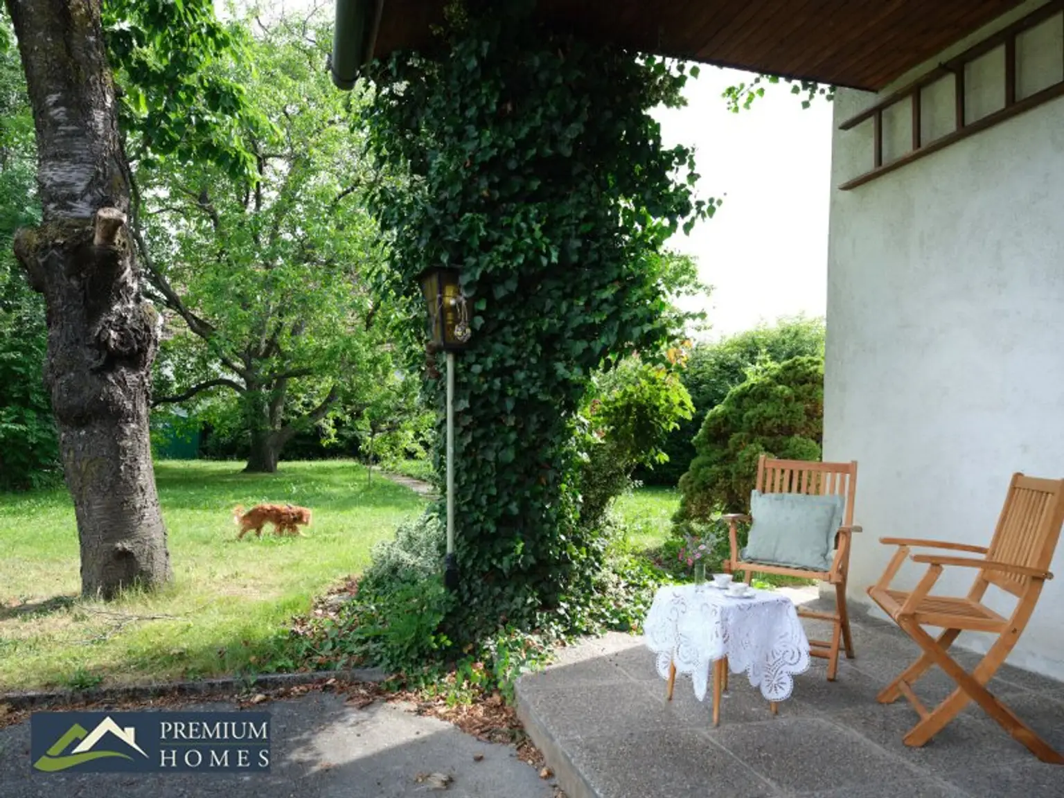 NEUNKIRCHEN - Ferienhaus mit großem Garten - Terrassenplatz