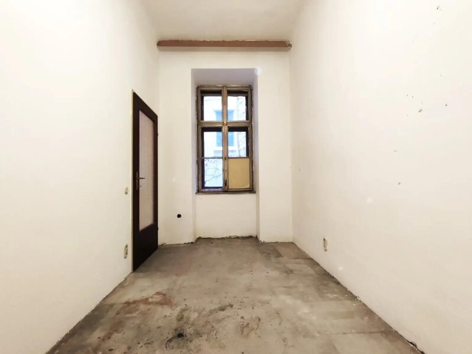 RUHIGE LAGE - Altbau Nähe Matznerpark