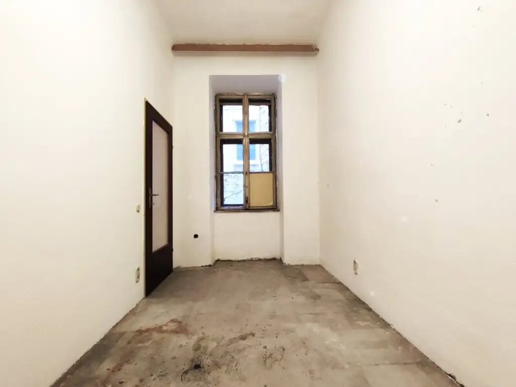 RUHIGE LAGE - Altbau Nähe Matznerpark