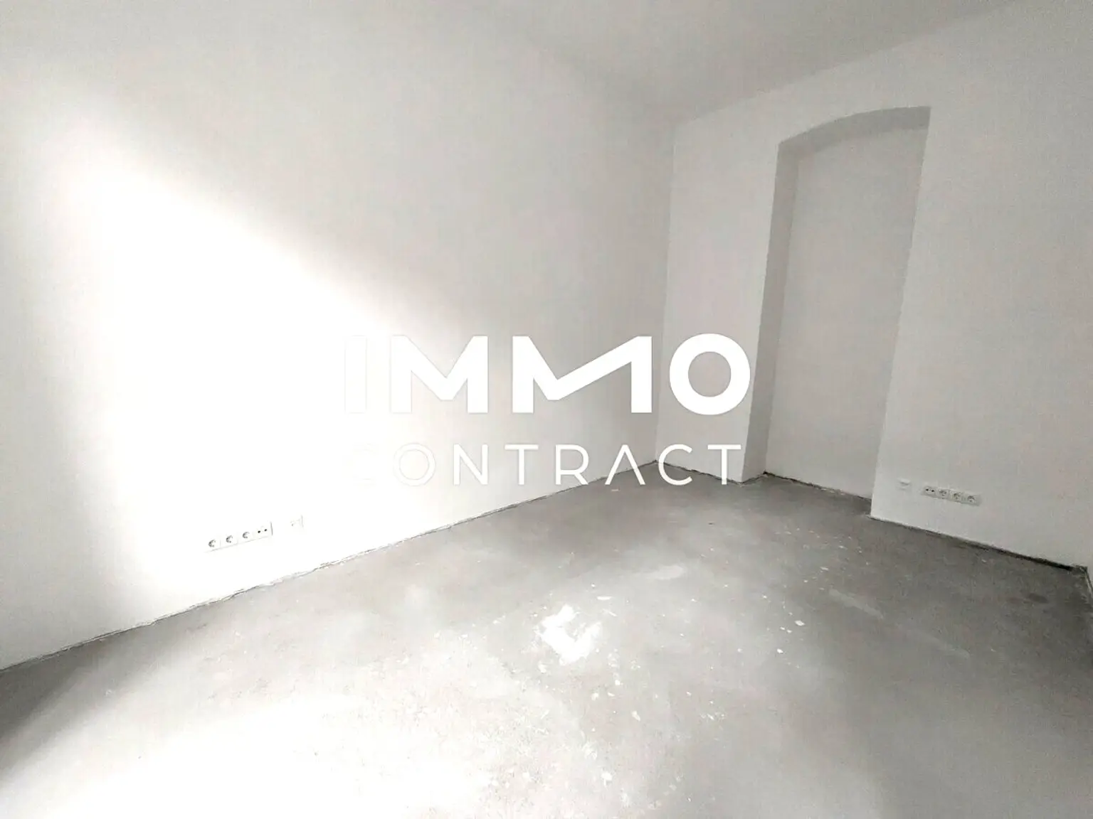 Unbefristete Vermietung. Geschäftslokal. Erstbezug nach Komplettrenovierung in der Hütteldorfer Straße,