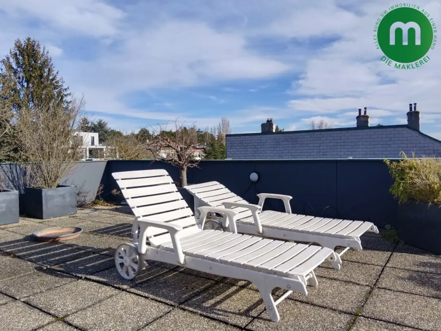 ideal für Sonnenstunden im Freien