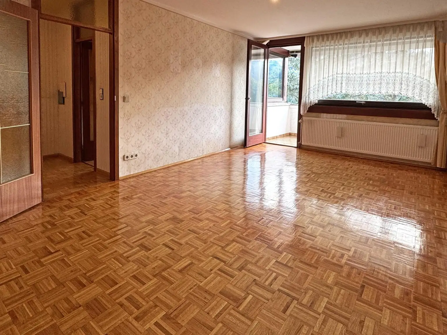 "Cooler Ausblick - Loggia und Stellplatz inklusive!"