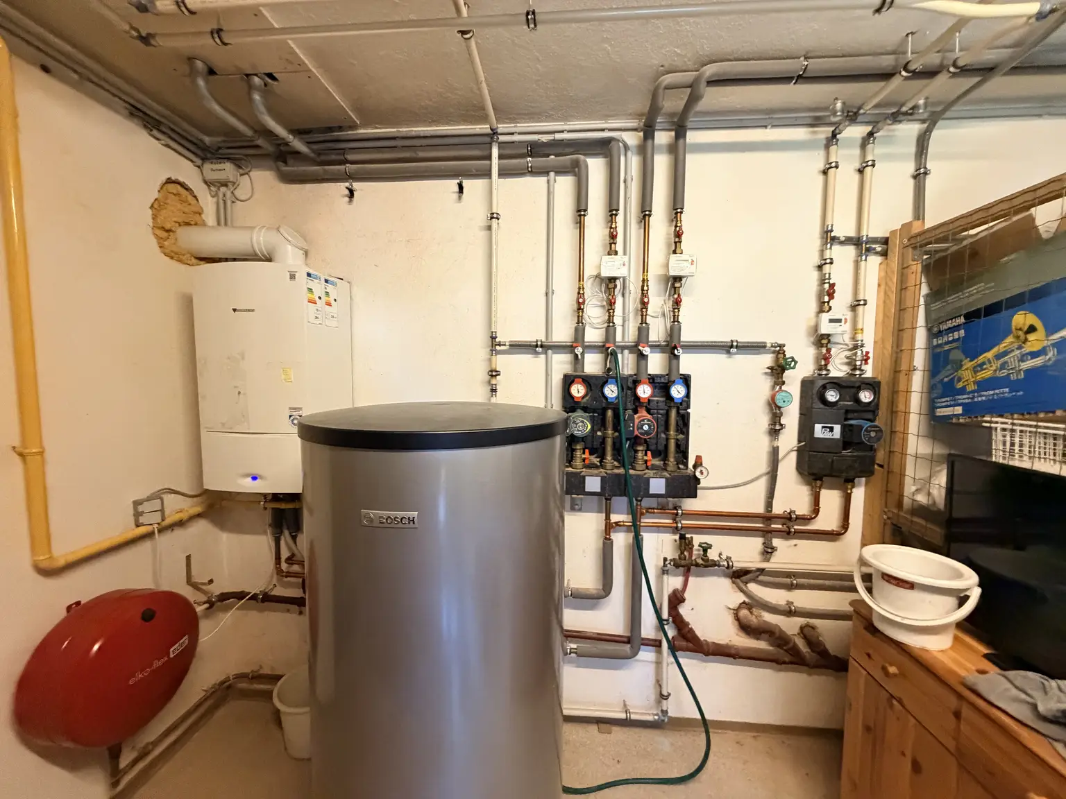 Traumhaftes Mehrfamilienhaus in Mistelbach – 3 Wohneinheiten, top gepflegt, mit Stadtblick und Weinkeller!