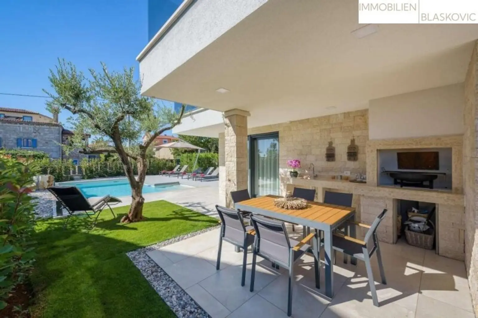 Porec Umgebung - Attraktives Haus mit Pool, Whirlpool und Sauna