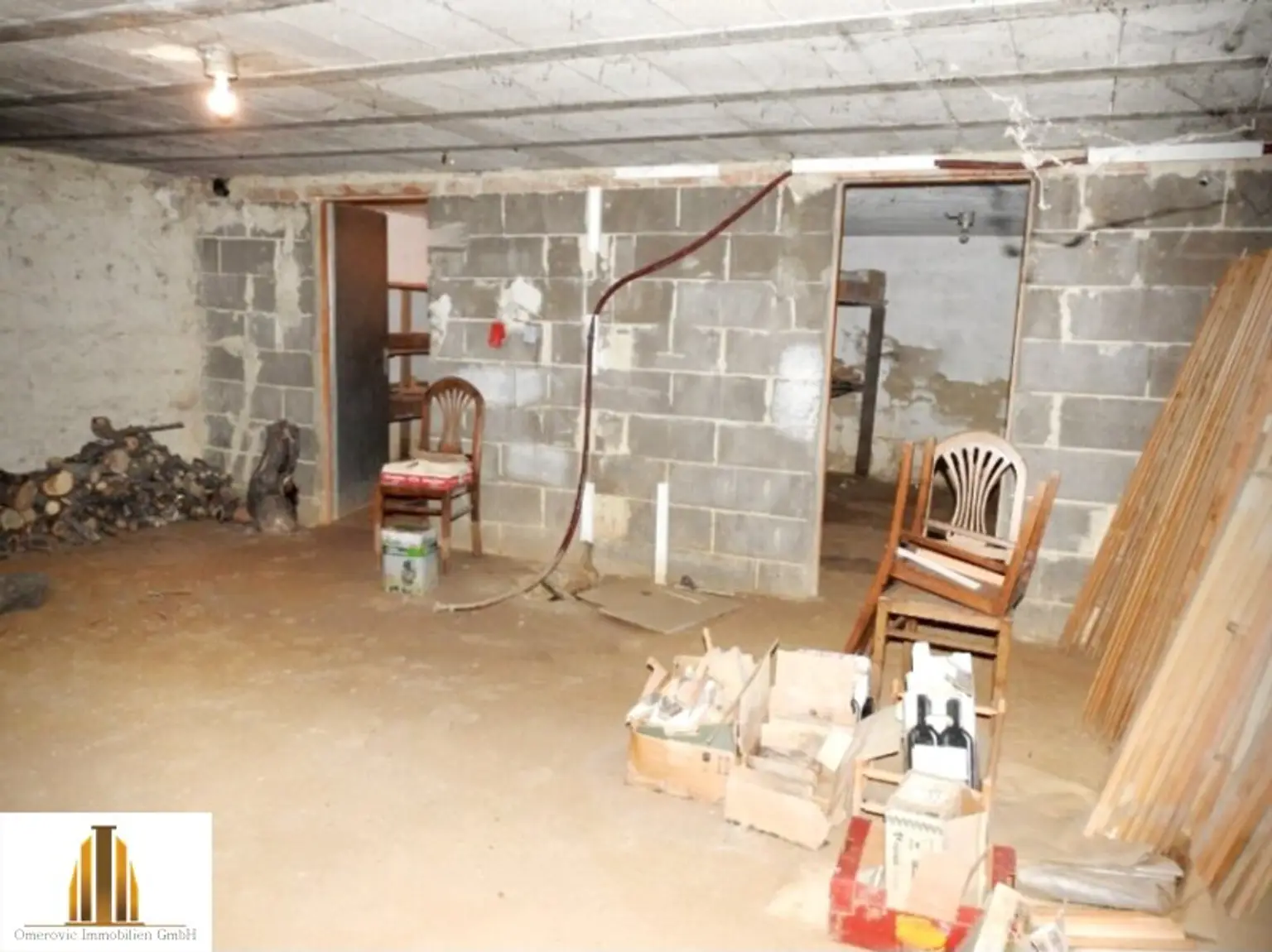 Einfamilienhaus mit ehemaligem Lokal, Stadel und Garten in Weitersfeld im Bezirk Horn!