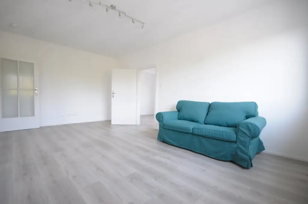 IDEALE 3,5 ZIMMER WOHNUNG - PERFEKTE RAUMAUFTEILUNG UND GEMEINSCHAFTSGARTEN