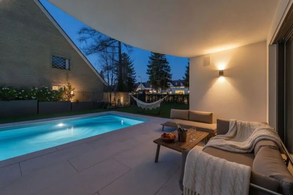 Großzügige High-End-Familienvilla der Extraklasse. - Spacious, high-end family villa of the highest class.