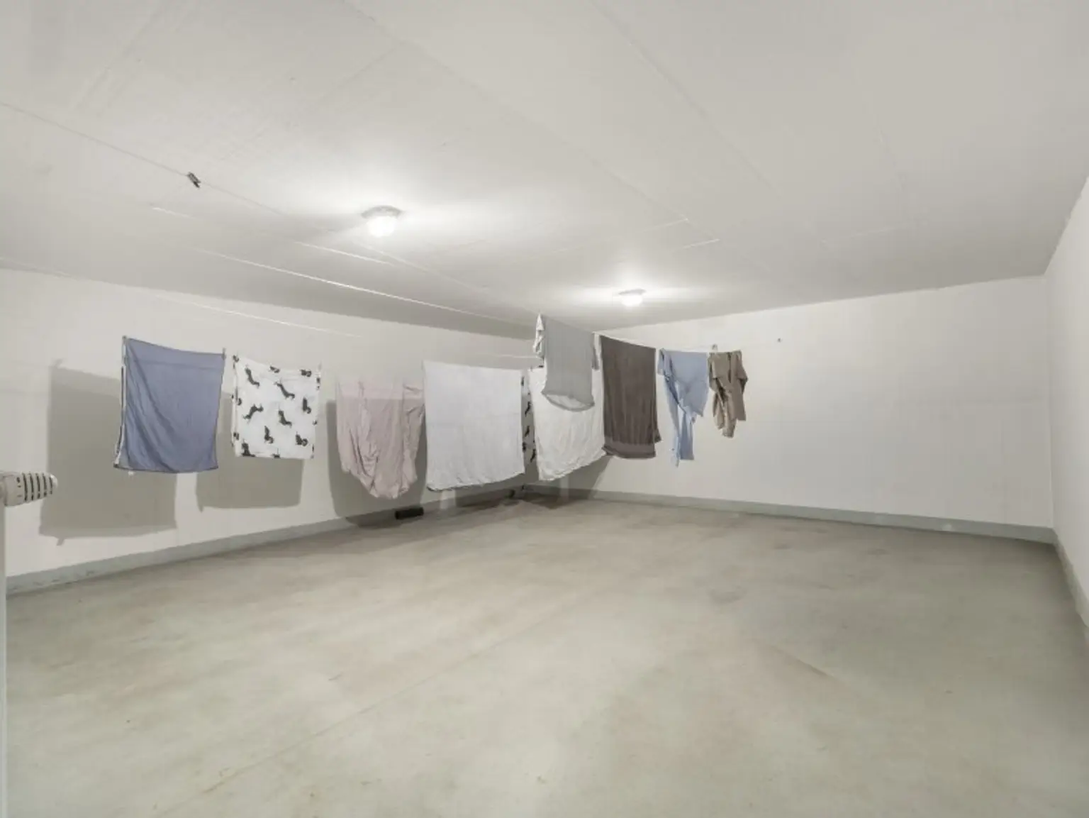 Schöne, sonnendurchflutete, ruhige und junge 94,00m² 3 Zi Wohnung in Viktring - Rekabachweg