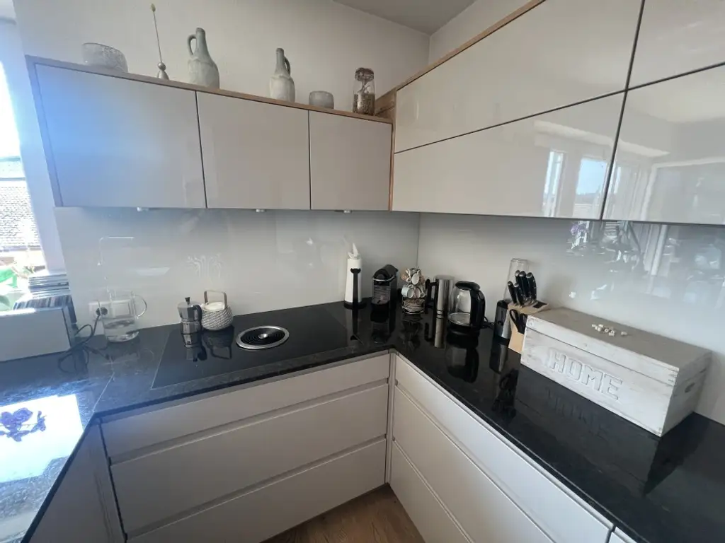 Dachgeschosswohnung in sonniger Lage