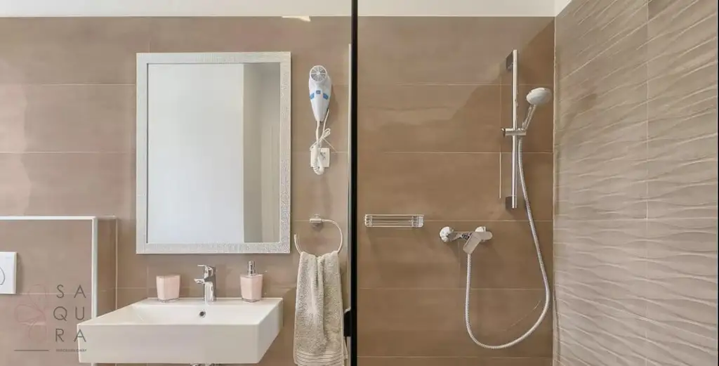 Modernes Anwesen in Pula – Mediterraner Luxus und Investitionschance