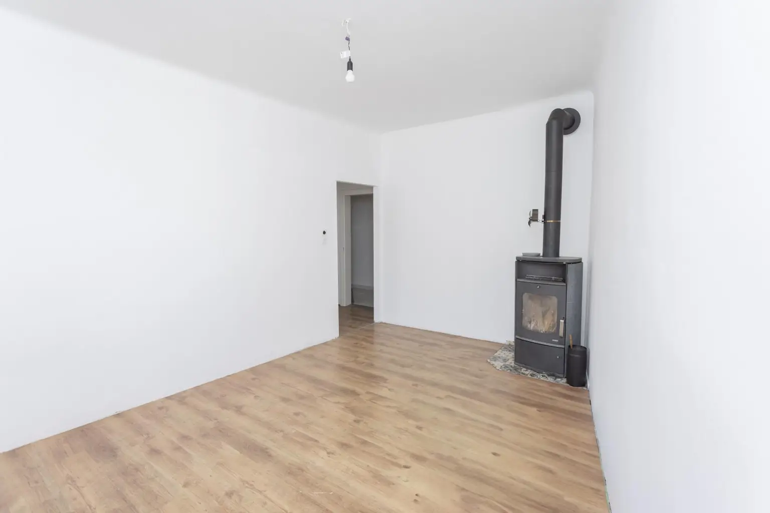 Helle 2-Zimmer-Wohnung mit Grünblick in 1110 Wien