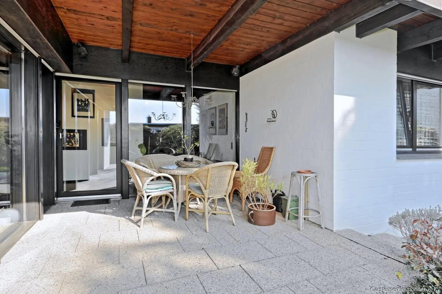 Terrasse überdacht