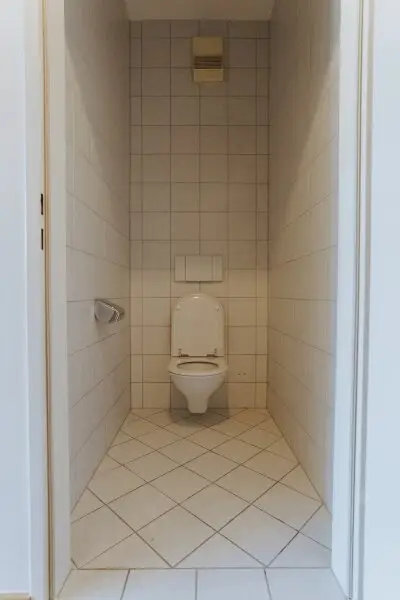 Schöne klimatisierte 3 Zimmer Maisonettewohnung im Dachgeschoß
