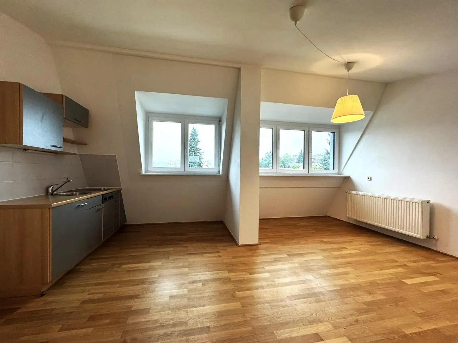 Gepflegte 2-Zimmer-Wohnung Nähe LKH und FH zu vermieten