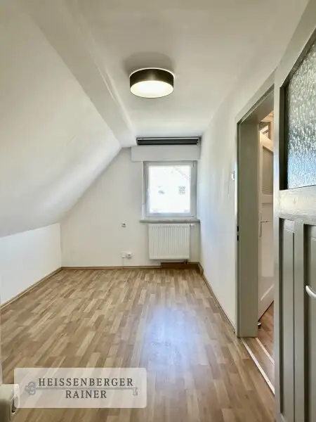 PROVISIONSFREI /// REHBÜHL, GROSSZÜGIG & FLEXIBEL /// 6 ZIMMER, 2 -3 BÄDER /// SOFORT BEZUGSFERTIG