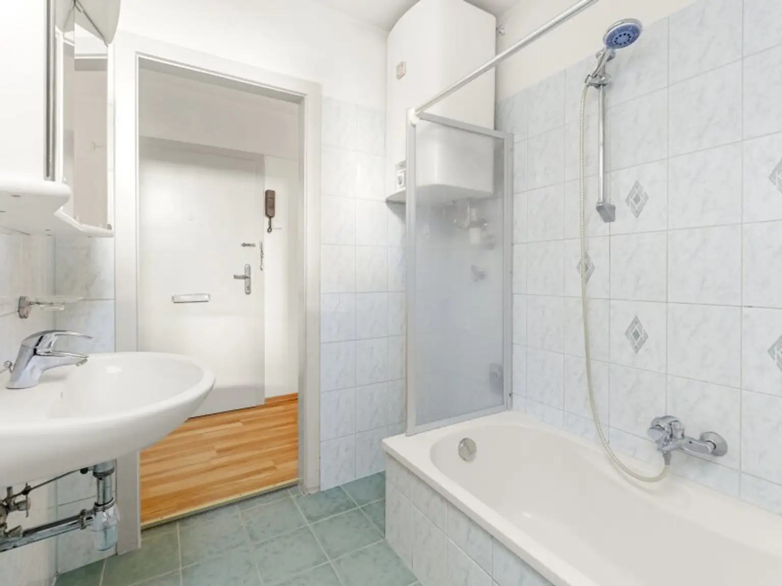 Nette 3 Zimmer Wohnung 68,14m²  in der Florian-Gröger-Straße - Nähe Messe und Stadtzentrum