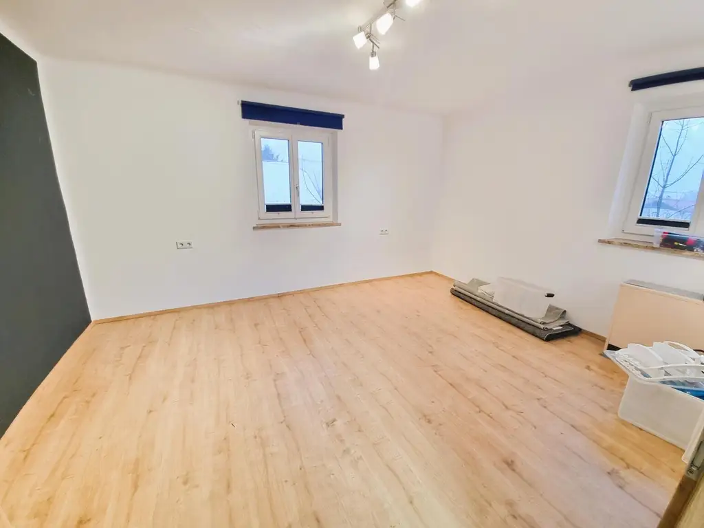 Charmante 2-Zimmer-Wohnung mit großem Balkon