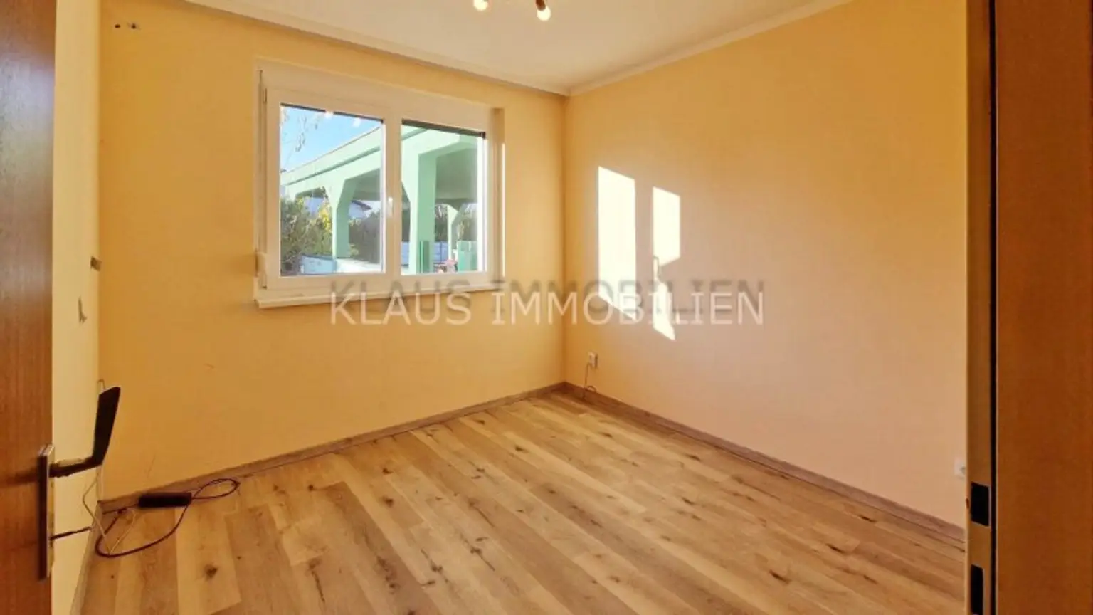 in Vorbereitung! Bungalow mit Seezugang, Neufelder See