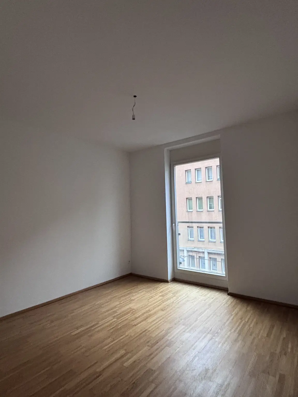 NEUJAHRAKTION ~ 3-Zimmer Wohnung im Herzen des 5. Bezirks ~ 74m² ~ sehr gute Erreichbarkeit