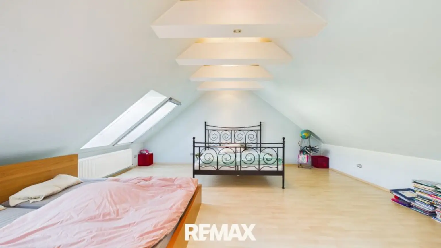 Schlafzimmer 2
