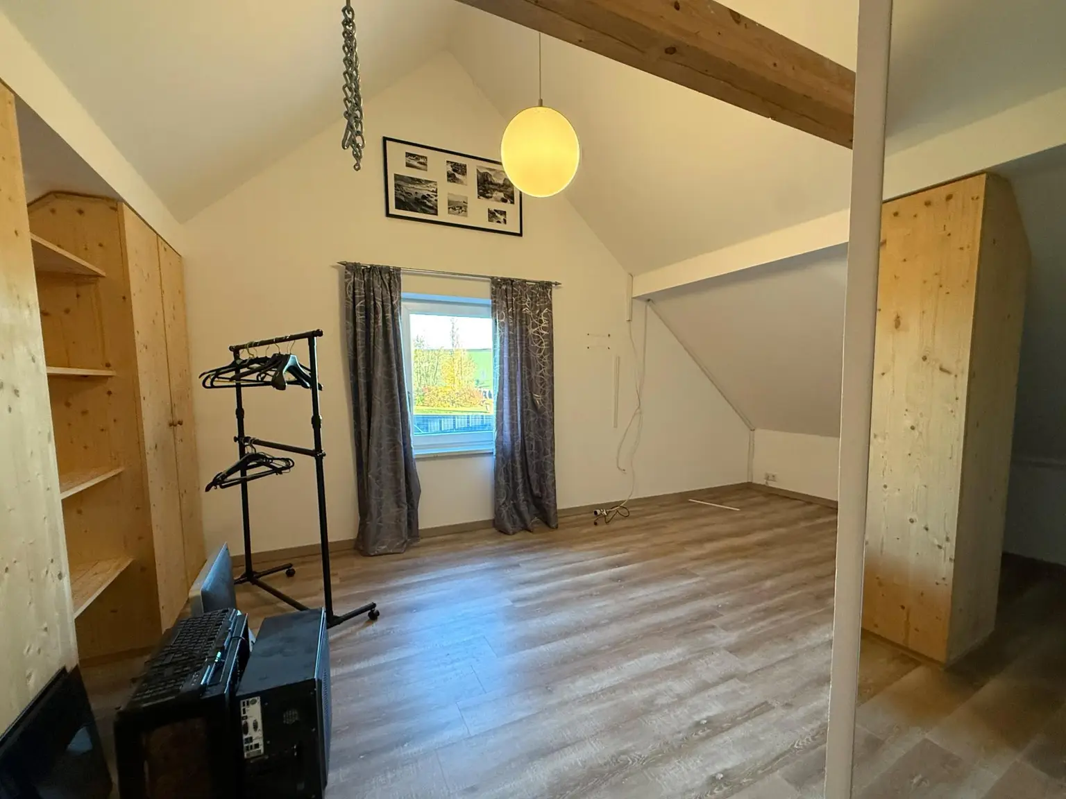 Einfamilienhaus in Ybbs - neuer Wohntrakt zum Fertigstellen inklusive!