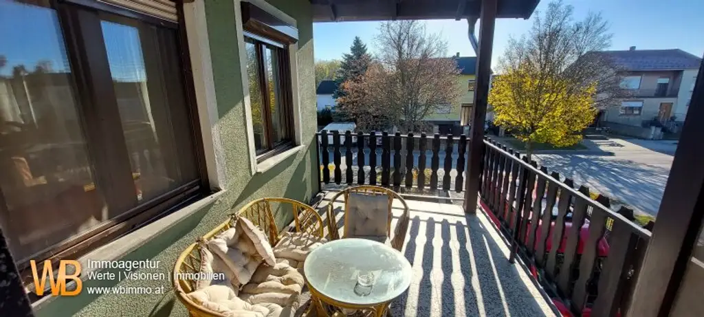 2 separate Wohneinheiten mit je 100m² Wohnfläche