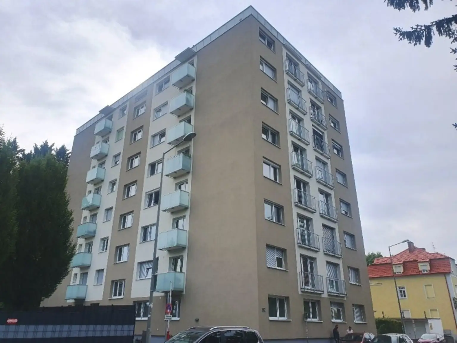 Sonnige Drei-Zimmer-Wohnung nähe Messe
