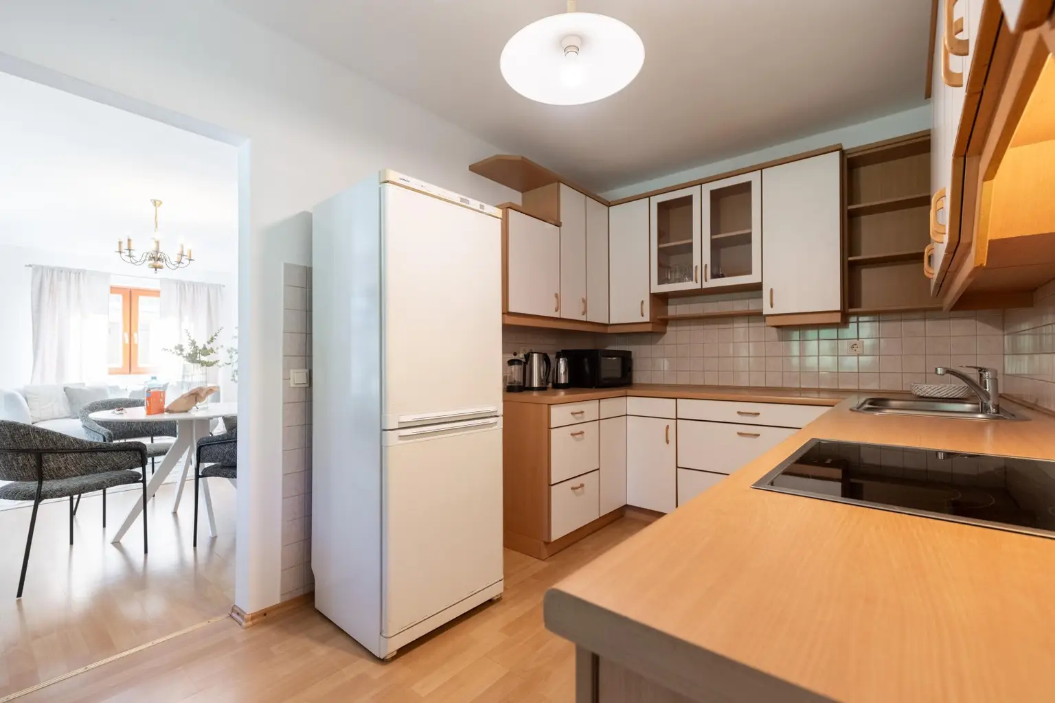 "Charmanter  Bungalow mit idyllischem Garten in Wolfpassing"