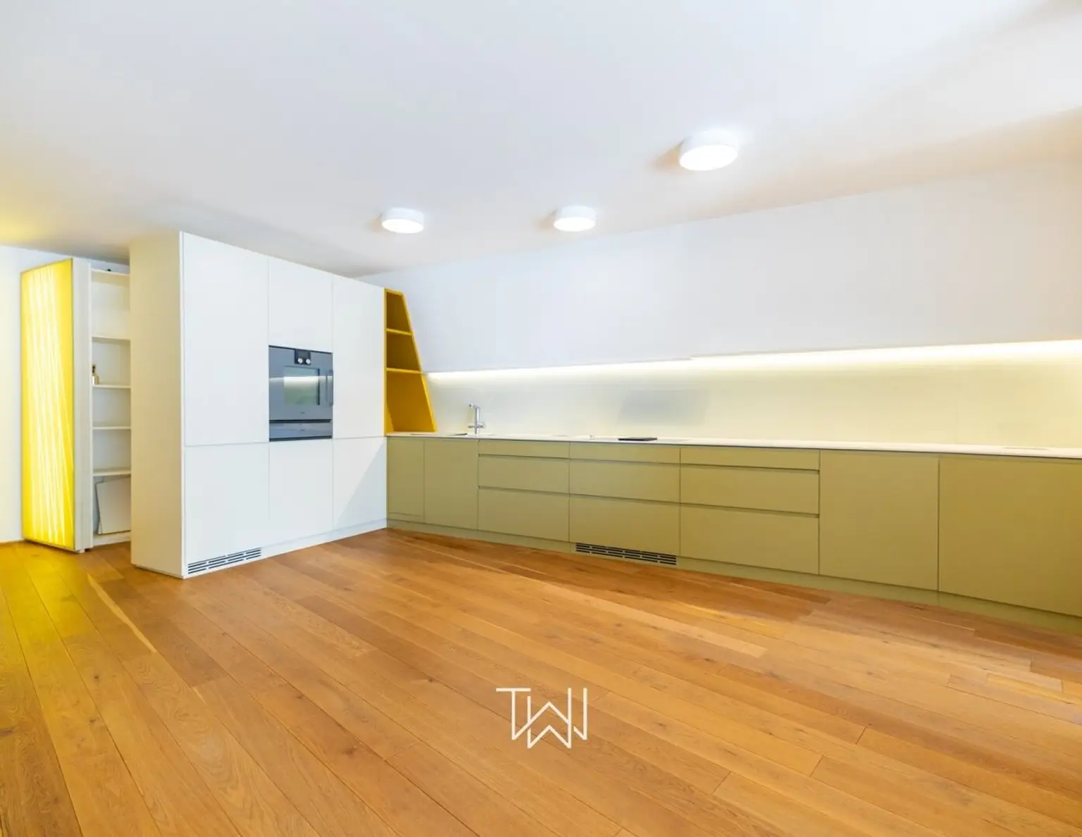 Exklusive Innenstadtwohnung mit großer Süd-Terrasse & Infrarotkabine - ruhig & zentral in Graz!