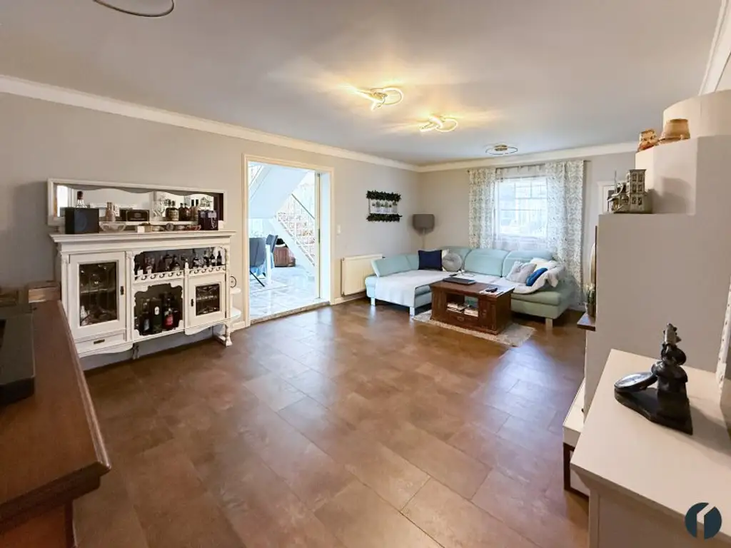 Familienfreundliches Wohnen am Wagram – Haus mit Platz, Garten & Pool