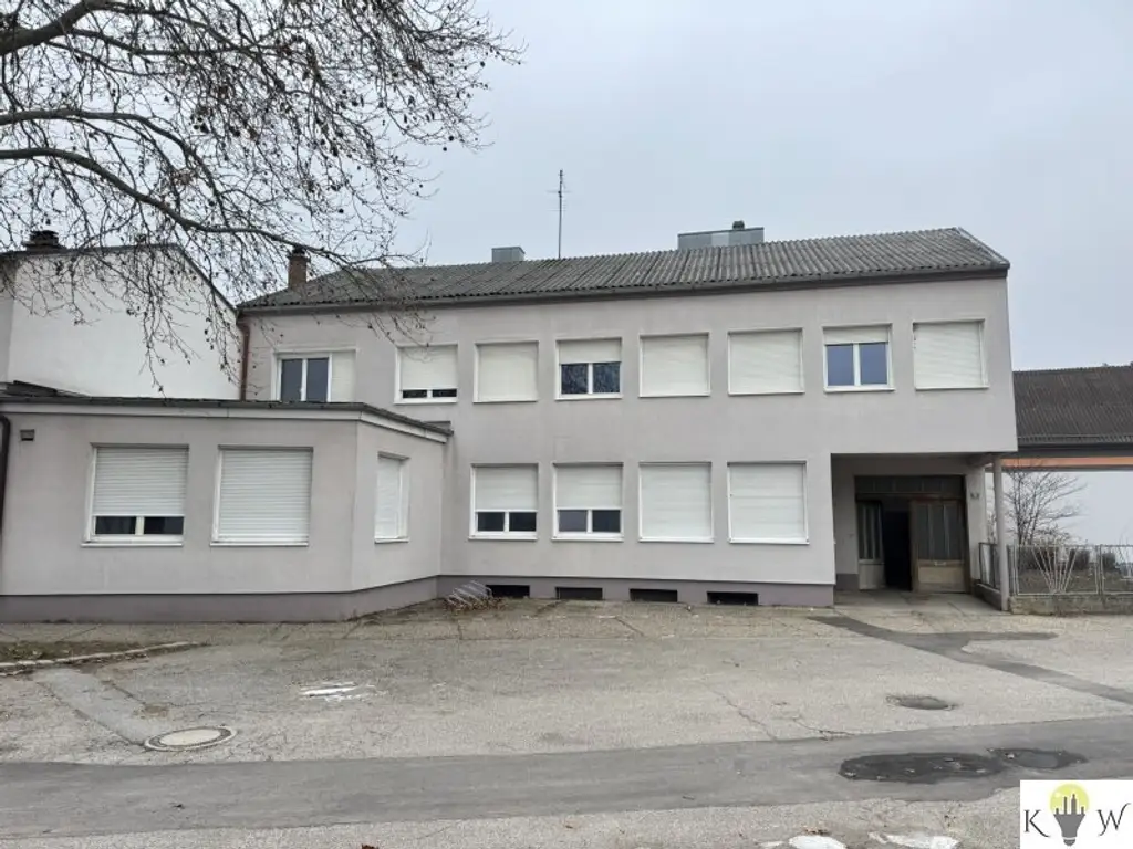 Großzügige Liegenschaft mit vielseitigem Entwicklungspotential in zentraler Lage von Andau