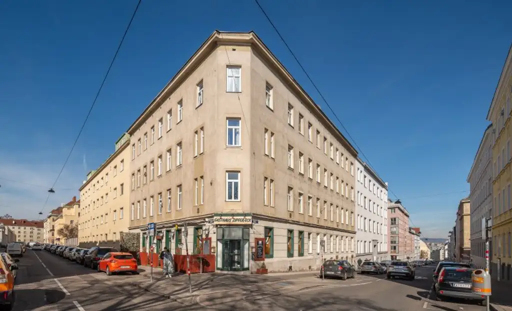 ++NEU++ sanierungsbedürftige 1-Zimmer Altbauwohnung in 1120!