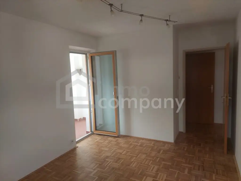 Gemütliche 3-Zimmer-Wohnung in Volders – Ihr neues Zuhause mit Balkon und Stellplatz!