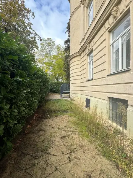 Charmanter Altbau in Gersthof - 4-Zimmer-Wohnung mit Garten in Zinsvilla