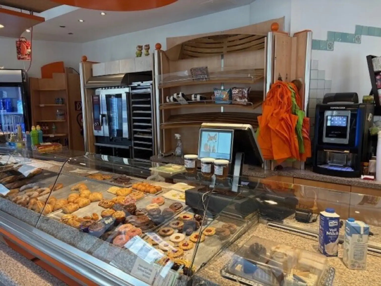 Cafe'-Bäckerei abzugeben !