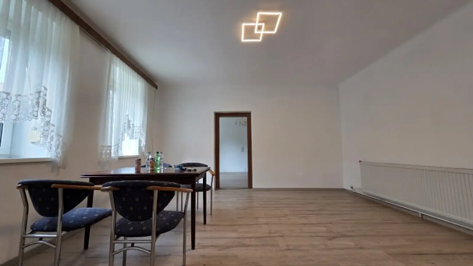 Ein/Zweifamilienhaus * teilweise renoviert * direkt am Wald gelegen * Ruhelage