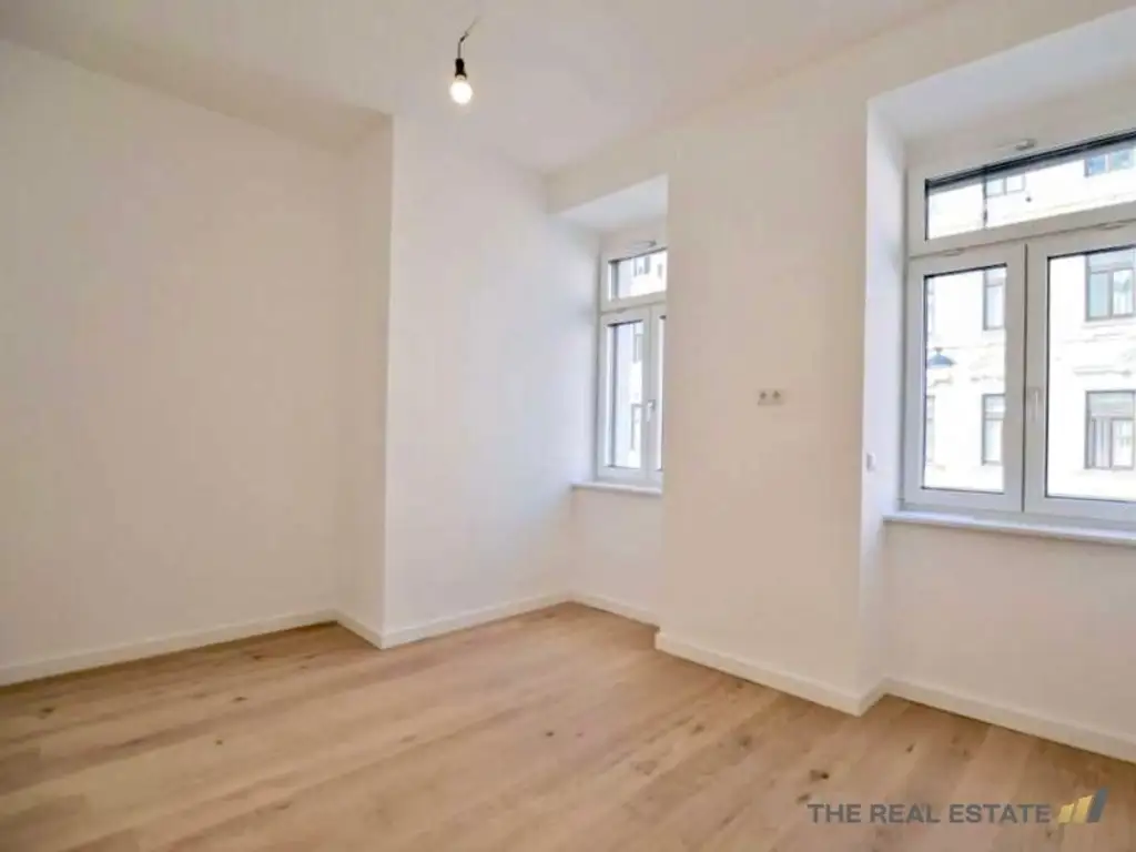 „PARK LIFE“ – Stilvoll wohnen im generalsanierten Altbau im 18. Bezirk